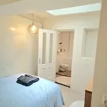 New Apartment In The Heart Of Amsterdam